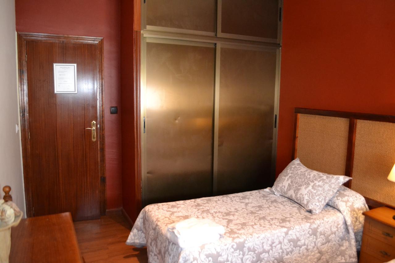 Hostal Pension La Ruta Paterna del Campo المظهر الخارجي الصورة