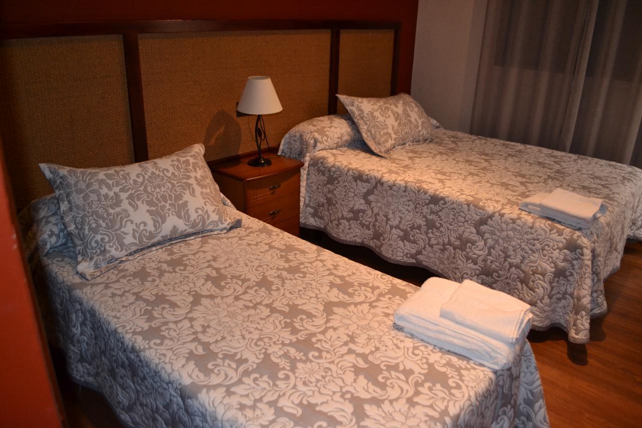 Hostal Pension La Ruta Paterna del Campo المظهر الخارجي الصورة