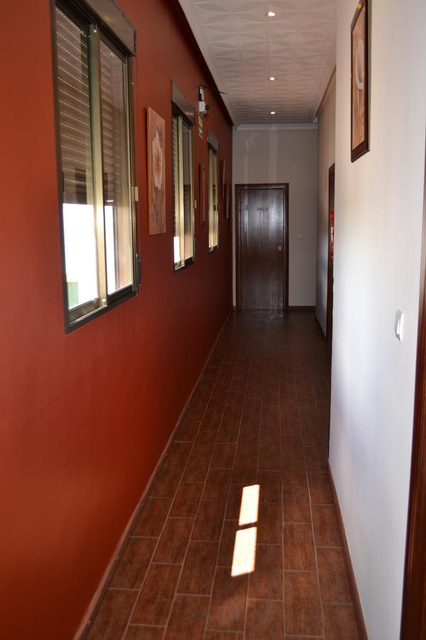 Hostal Pension La Ruta Paterna del Campo المظهر الخارجي الصورة