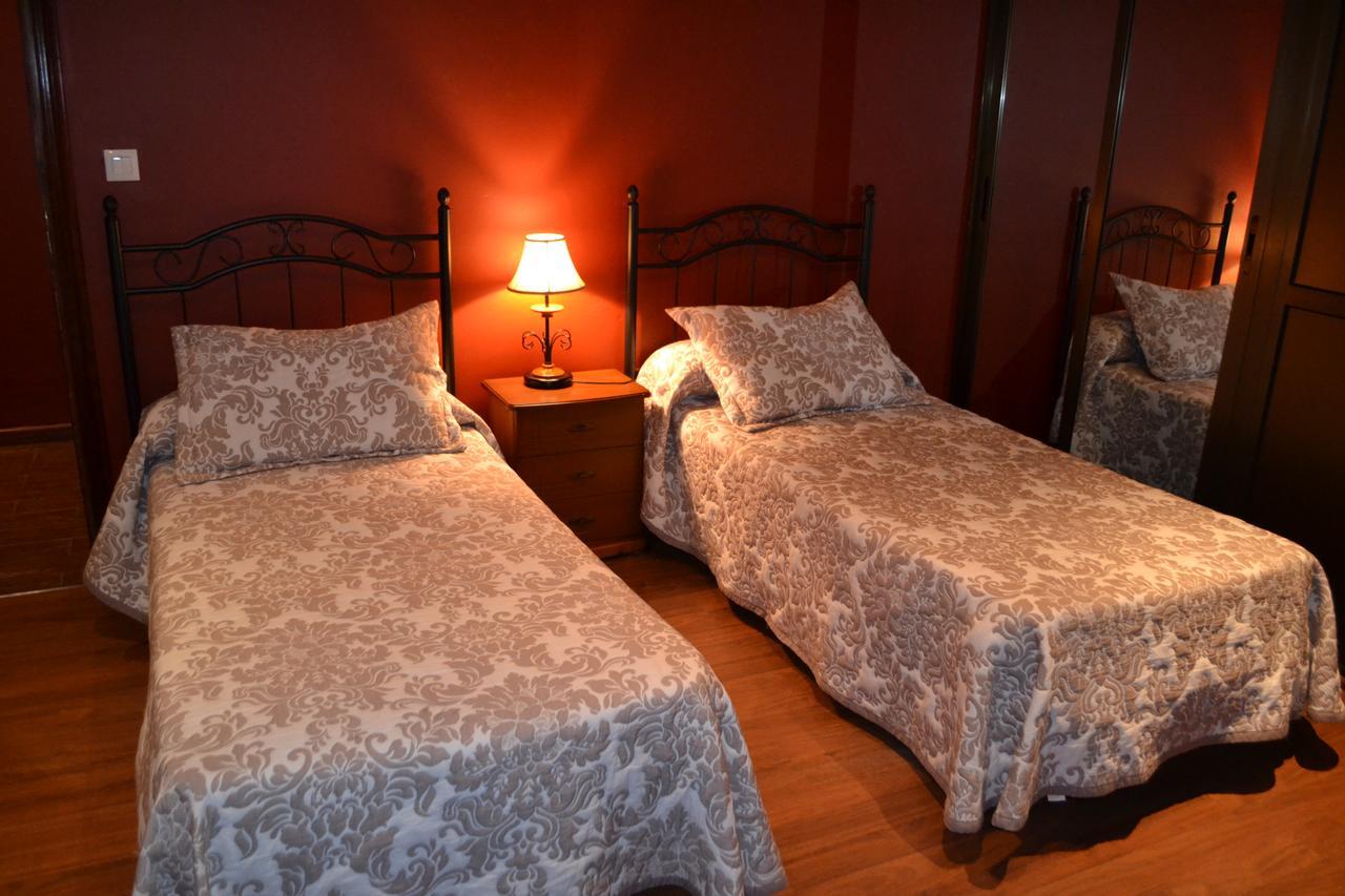 Hostal Pension La Ruta Paterna del Campo المظهر الخارجي الصورة